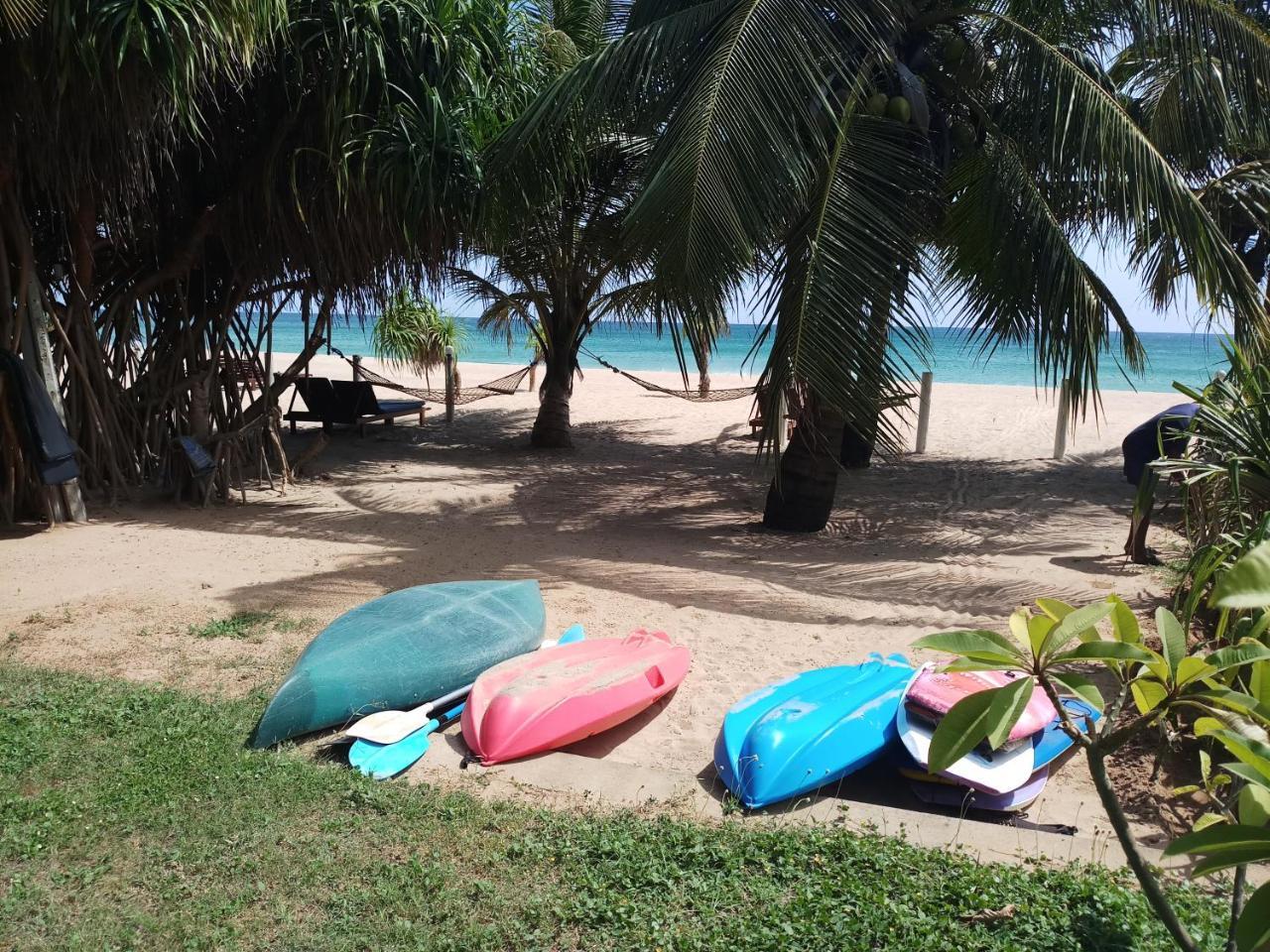 Villa Nilaveli Cabana Bagian luar foto