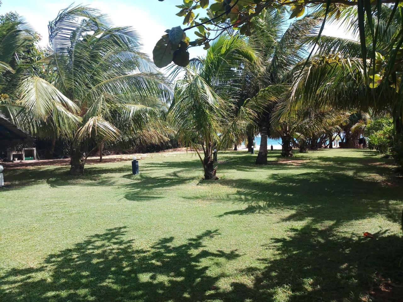 Villa Nilaveli Cabana Bagian luar foto