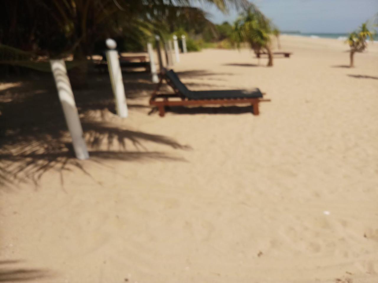 Villa Nilaveli Cabana Bagian luar foto