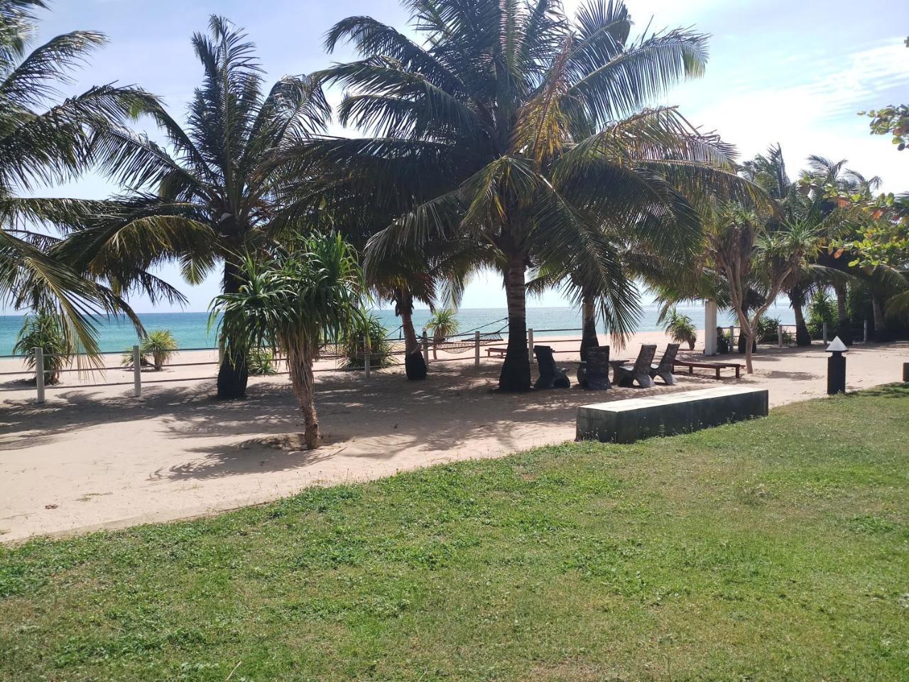 Villa Nilaveli Cabana Bagian luar foto